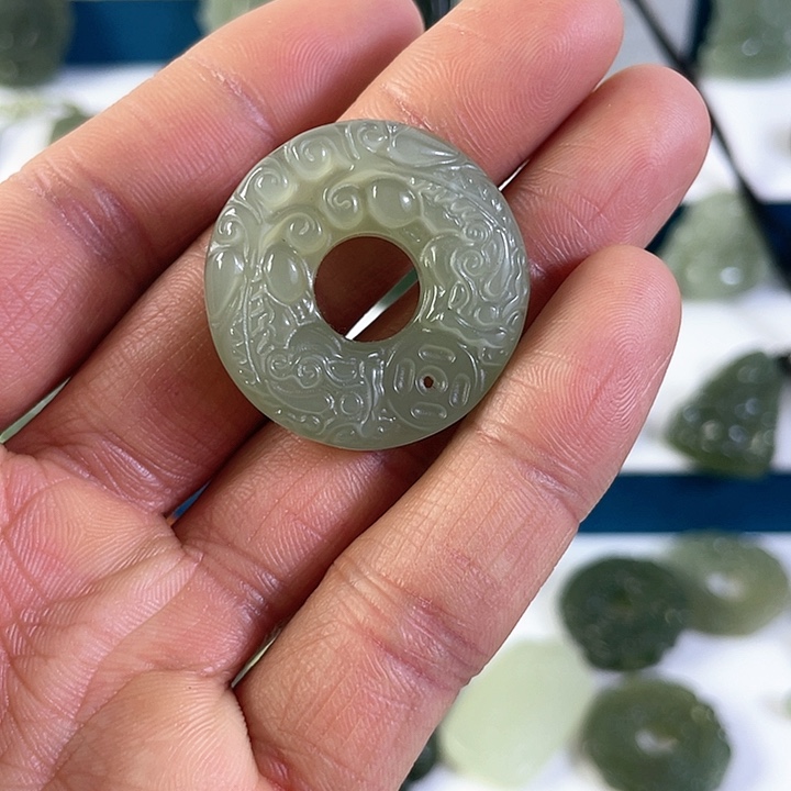 和田玉吊坠(不含链)未镶嵌