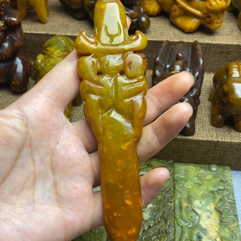 未镶嵌蛇纹石玉颈饰