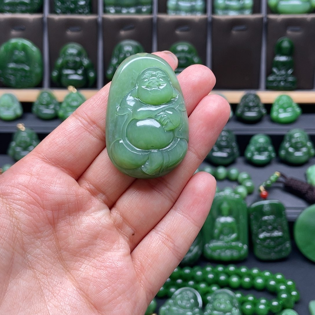 和田玉吊坠未镶嵌