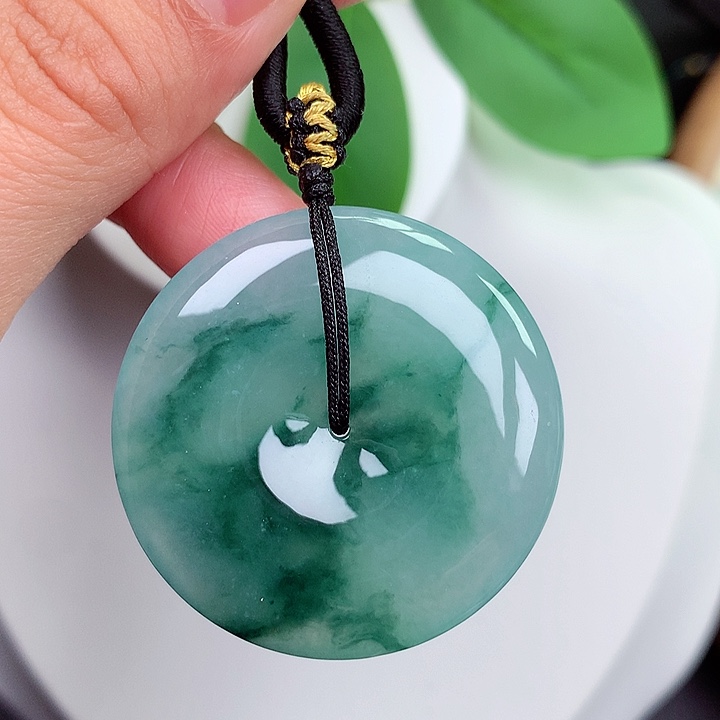 颈饰未镶嵌翡翠平安扣 36.6x6.6mm