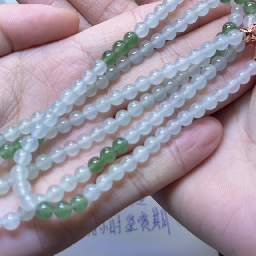 翡翠未镶嵌颈饰缅甸翡翠卡4.6