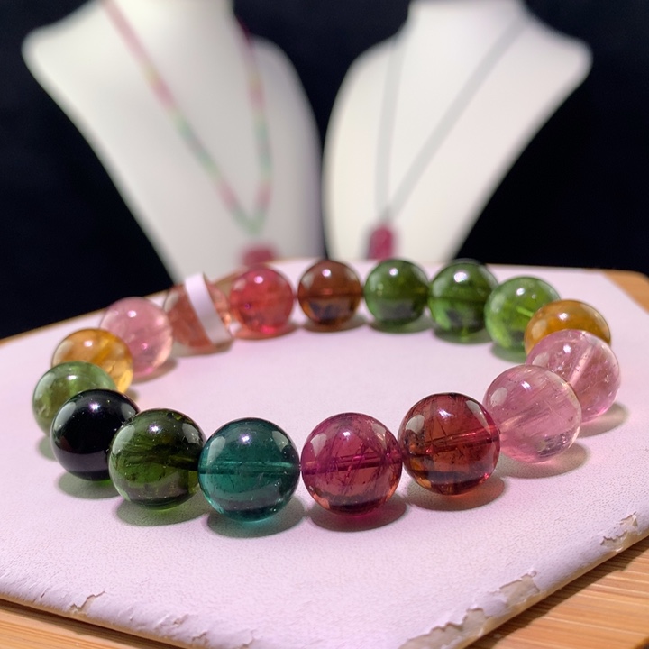 双色碧玺手链未镶嵌