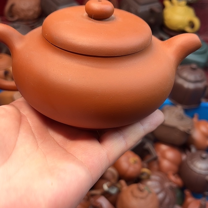 紫砂茶壶瑕疵………………