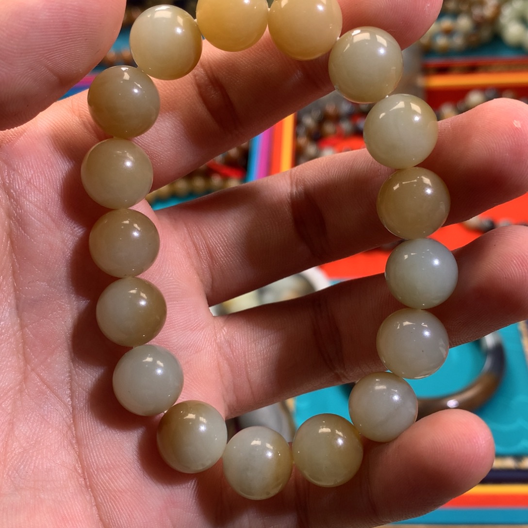 未镶嵌手链和田玉（糖玉）