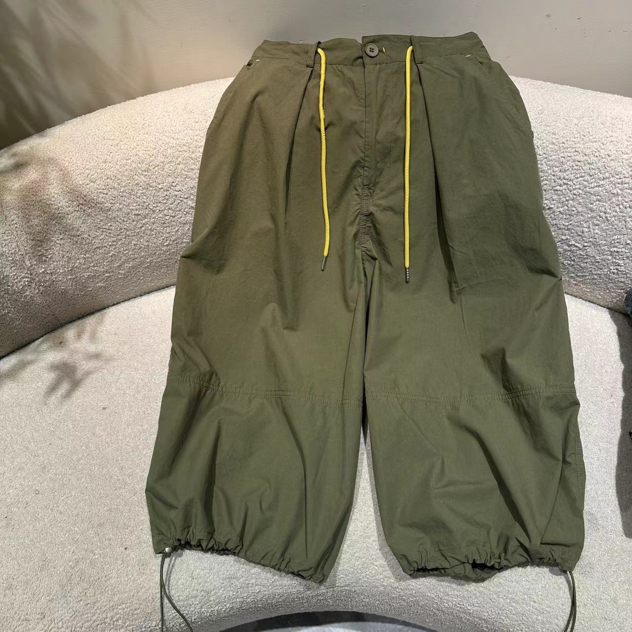 【吖吖三号店】新款休闲七分裤 G7891