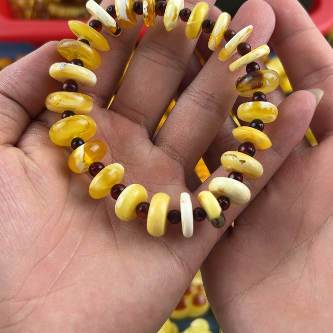 琥珀未镶嵌珠宝奇石