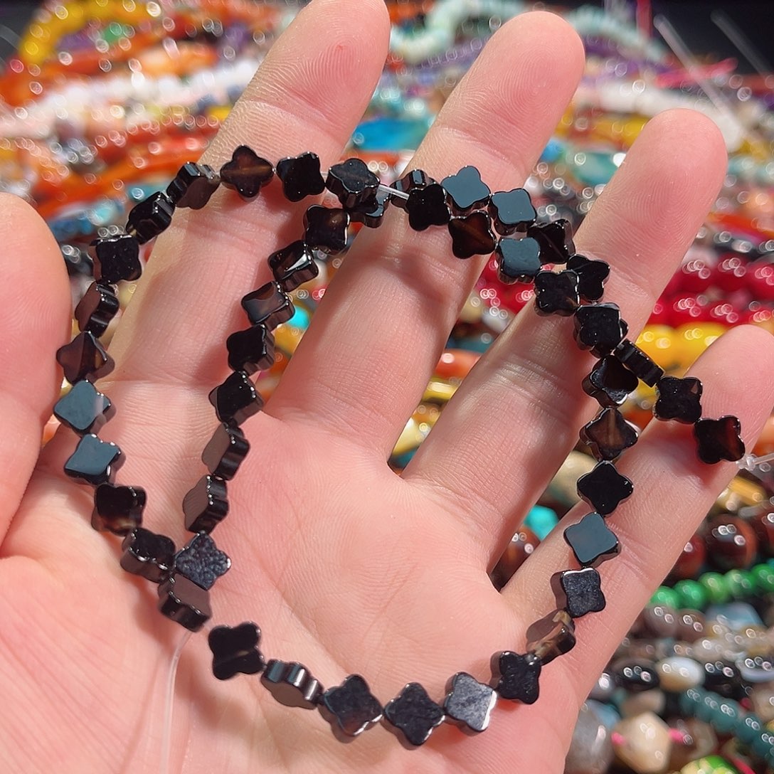 玛瑙/玉髓合金珠宝半成品黑玛瑙四叶草一条8mm