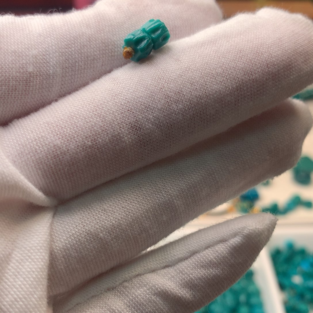 绿松石未镶嵌配饰j