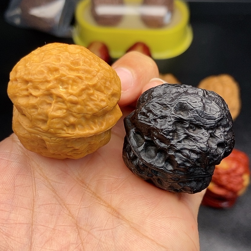 【闪购商品】把件文玩核桃37尺舍俐金蟾