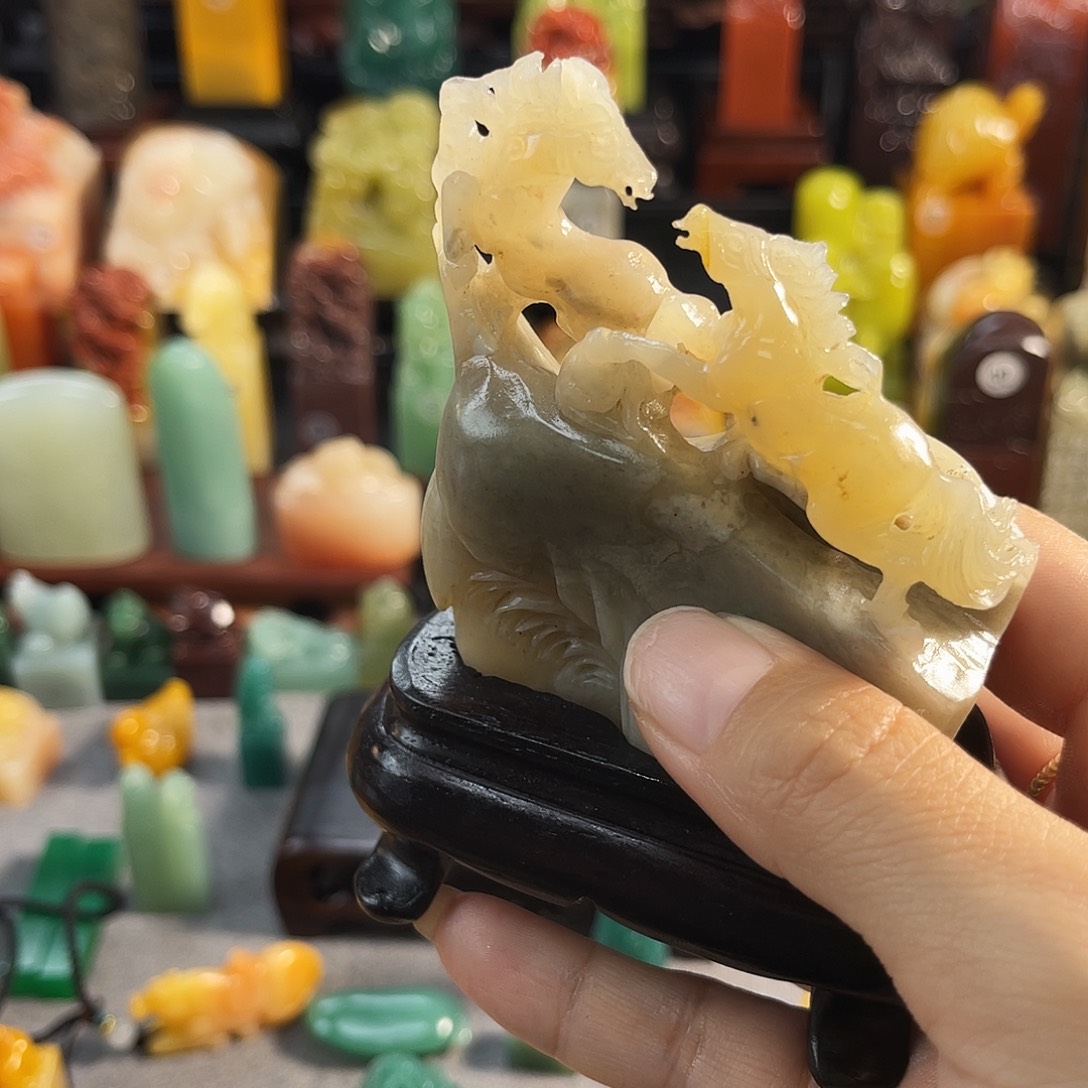 寿山石印石千**?8117包