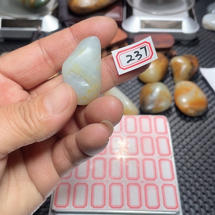 未镶嵌和田玉挂件237