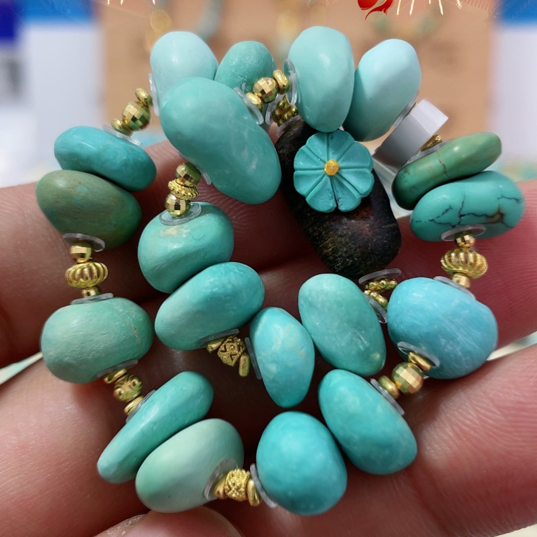 绿松石珠宝奇石18K金镶嵌
