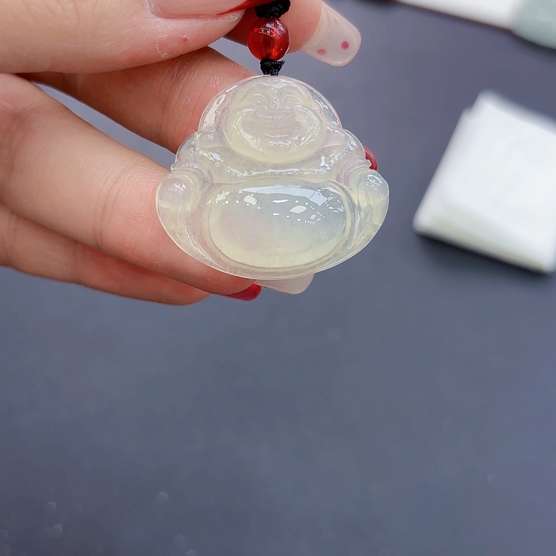 翡翠颈饰未镶嵌佛公吊坠