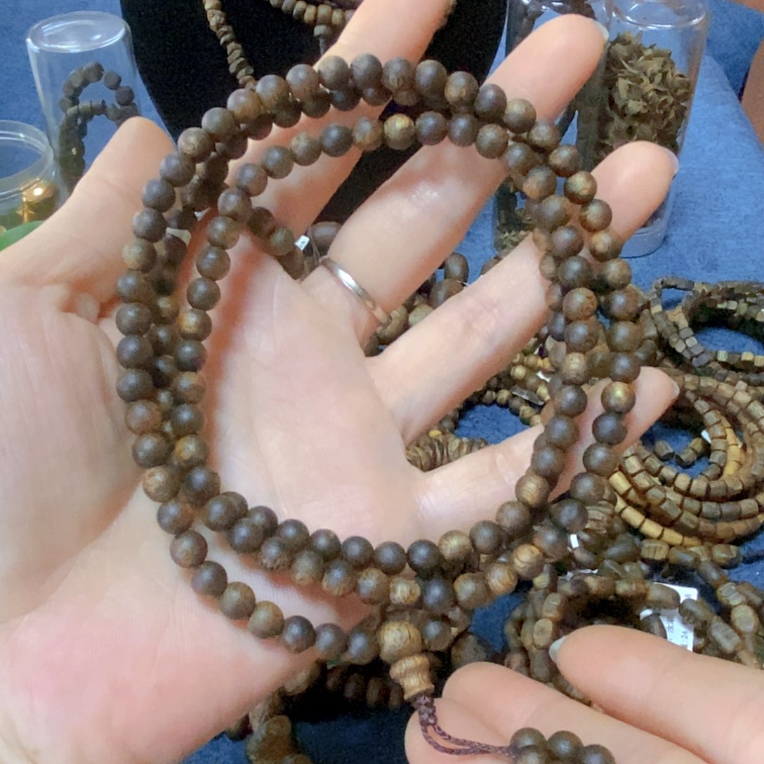 沉香手串蓝宝石卡5-13克多样性发货一条