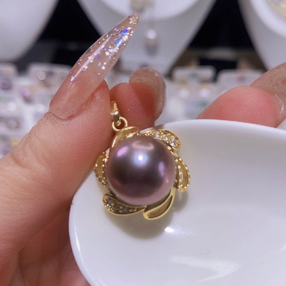 淡水珍珠颈饰合金