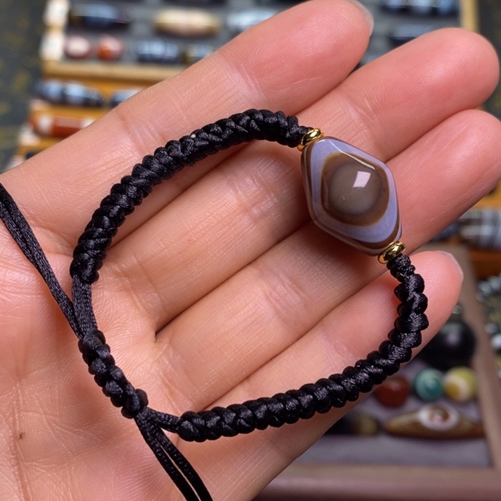 未镶嵌玛瑙/玉髓珠宝半成品