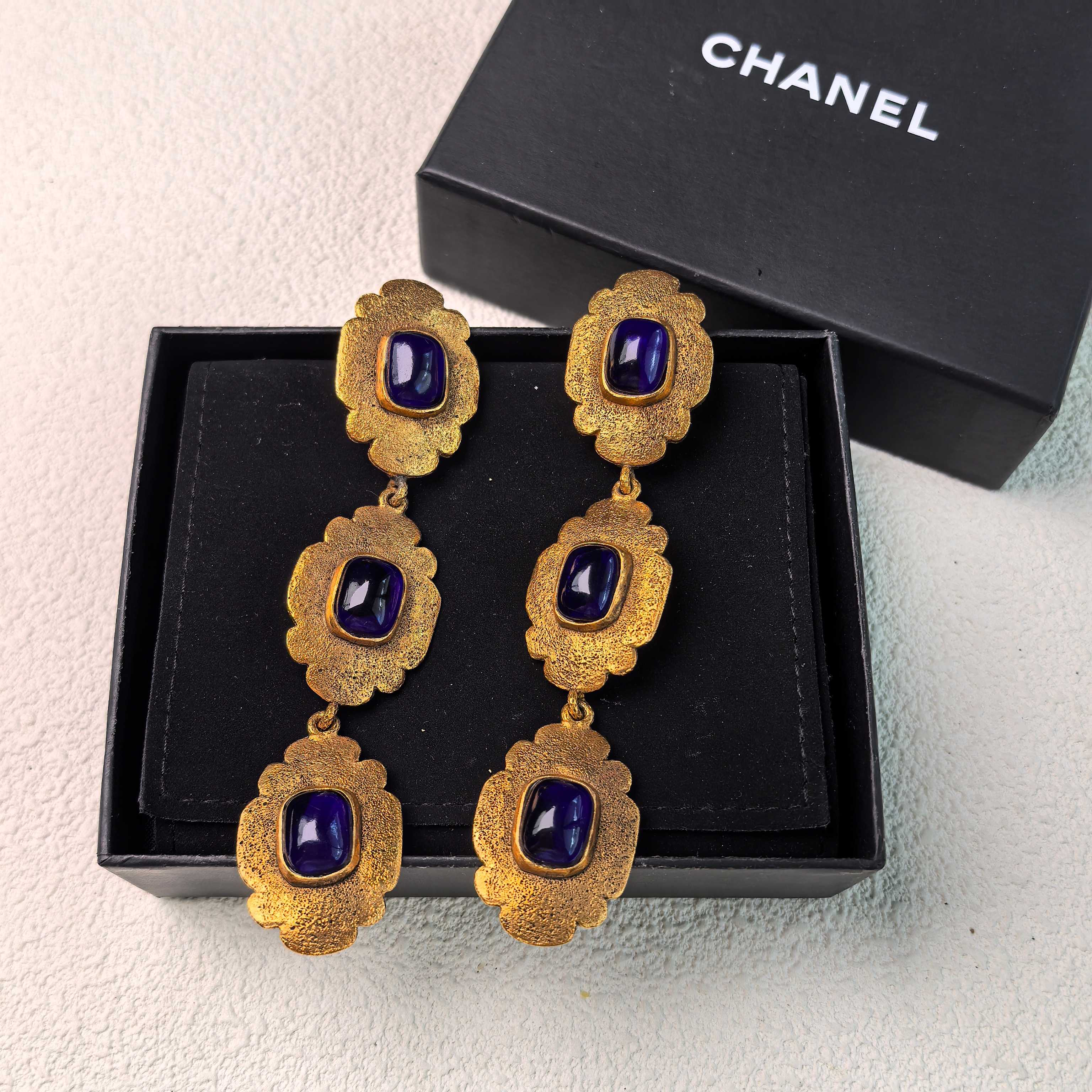 95新 Chanel/香奈儿 泡泡中古Chanel蓝琉璃扫肩耳夹