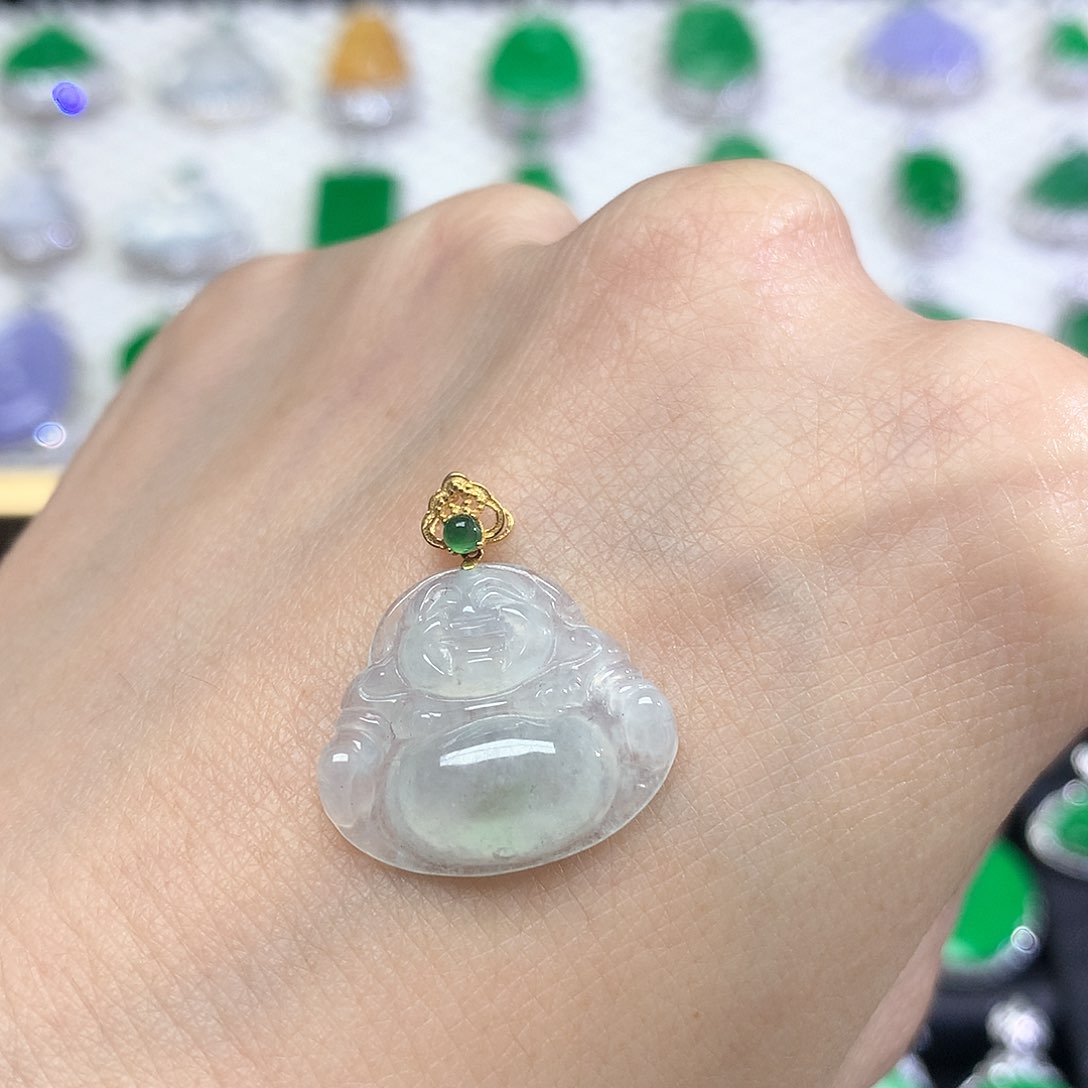 颈饰18K金镶嵌翡翠吊坠