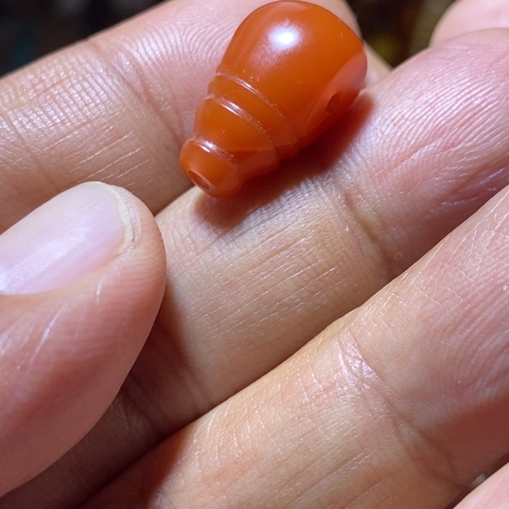 南红玛瑙配饰未镶嵌