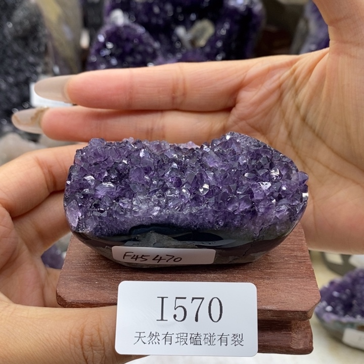 水晶大型摆件（非配饰）未镶嵌