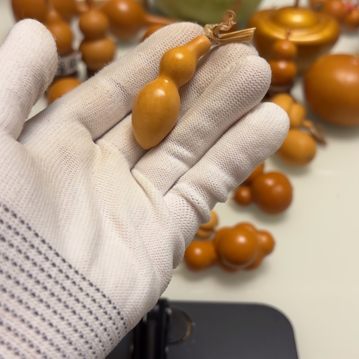 刘***井天然手捻老皮葫芦