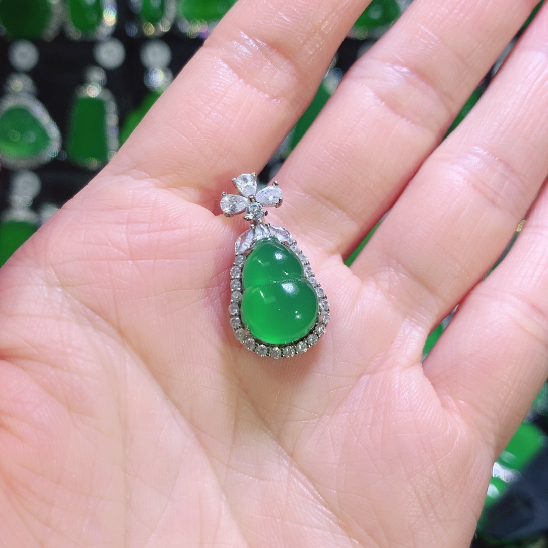 玛瑙/玉髓银S925镶嵌颈饰