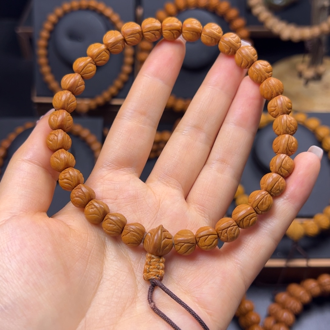 未***来桃核手串野生玉龙脊0.9