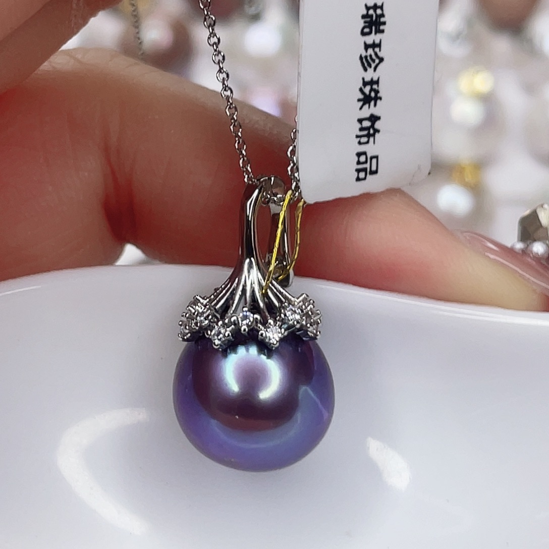 淡水珍珠吊坠(赠链)18K金镶嵌