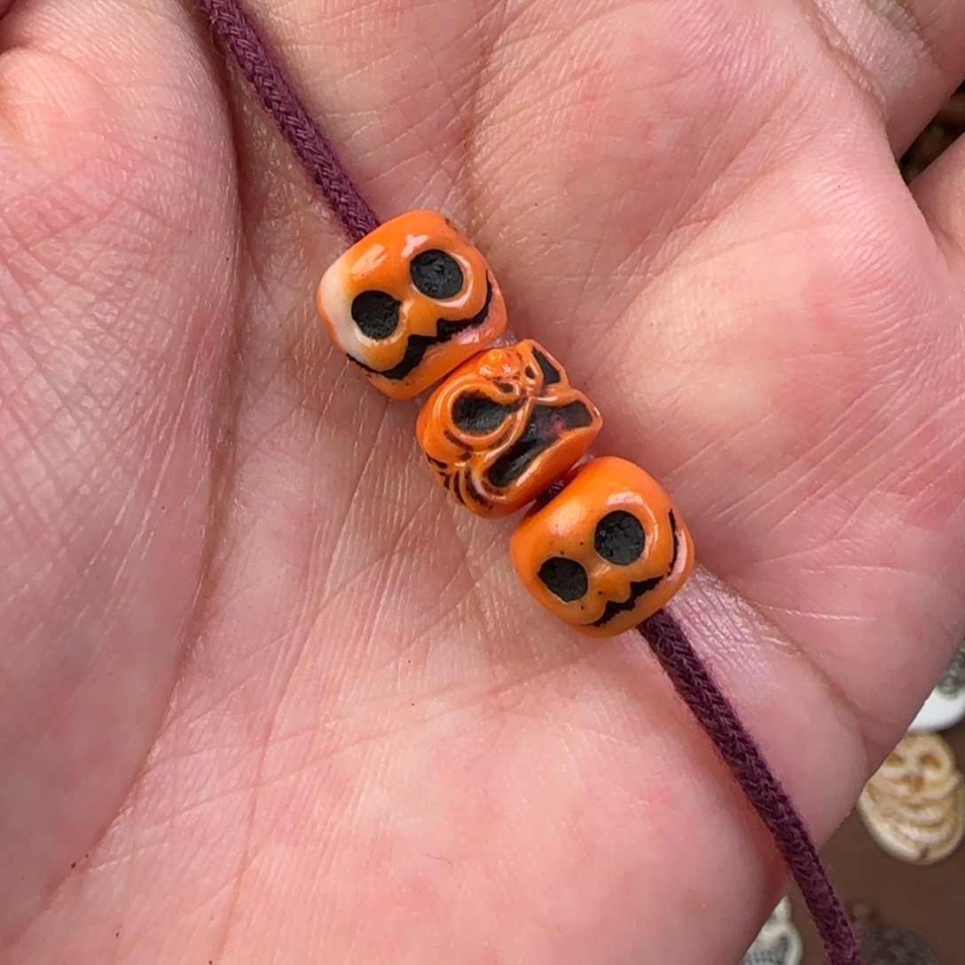 树脂制品初***人念珠配饰