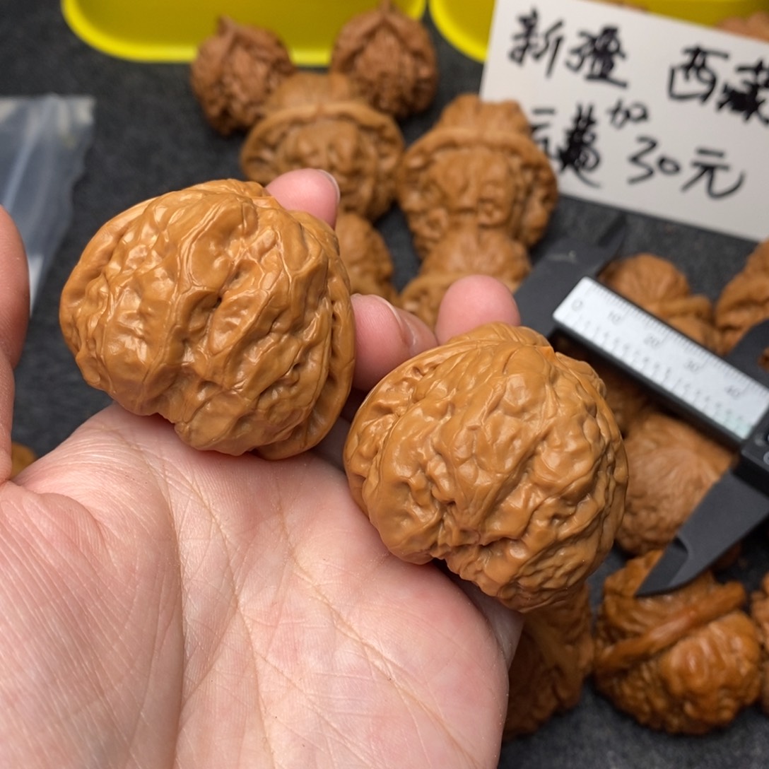 文玩核桃把件上****螂蛤蟆41