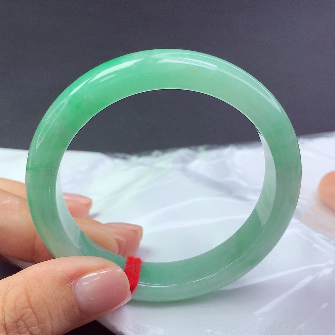 【闪购商品】未镶嵌手镯翡翠882672