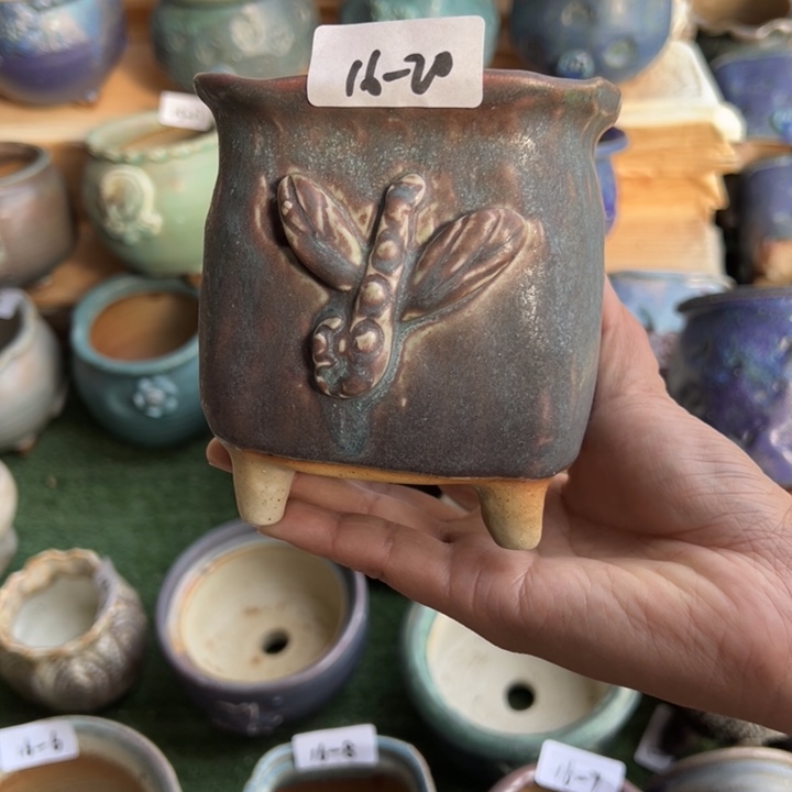 陶瓷16-20 花盆小鹿