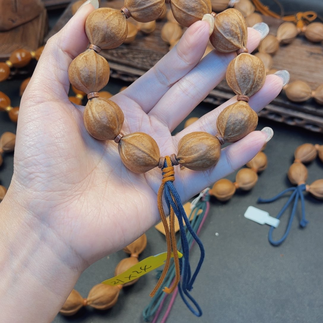 吊坠橄榄核?**人梅林铁核21.24