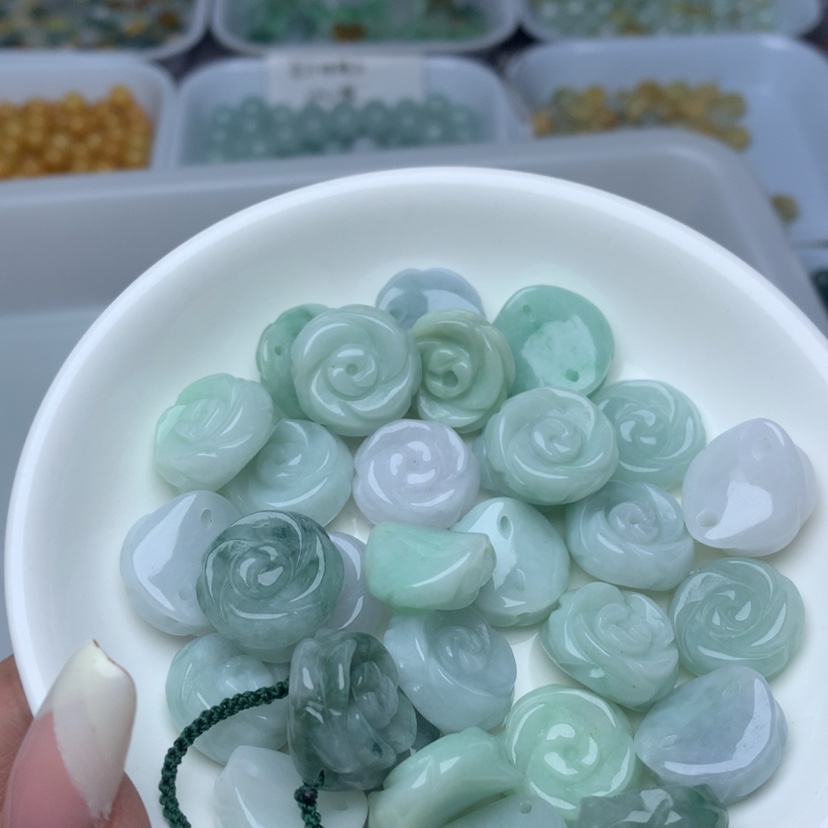 【闪购商品】翡翠手链未镶嵌戒花2个