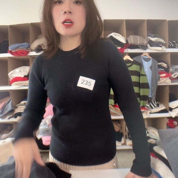 235黑色精仿山羊绒L