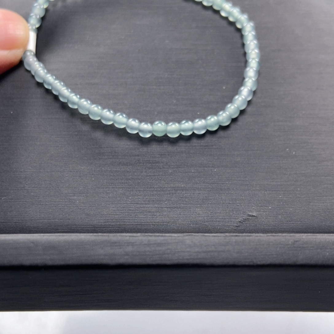 翡翠手串未镶嵌手链