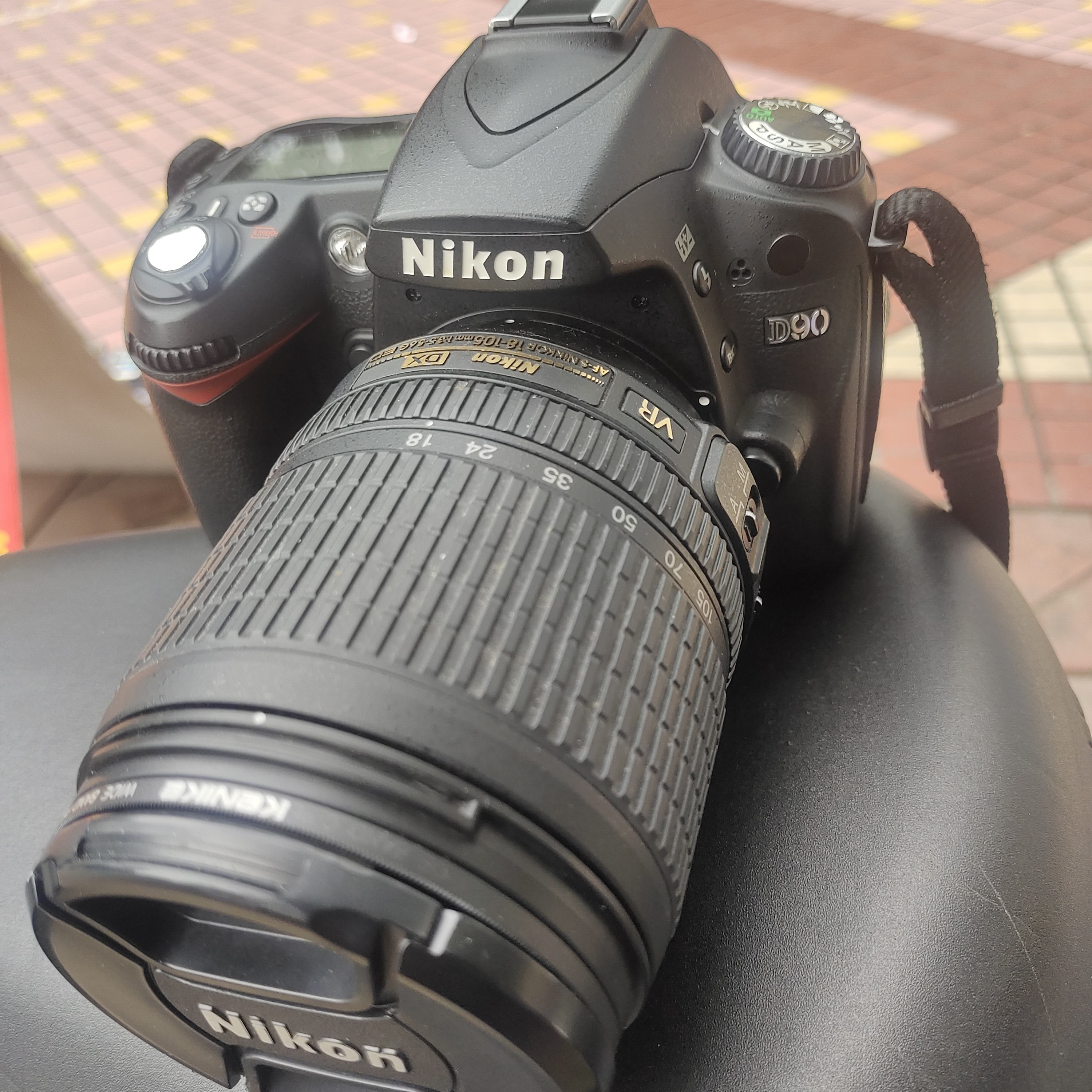 9新 Nikon/尼康 尼康d90相机，功能全好，配件有电池和卡，相机包