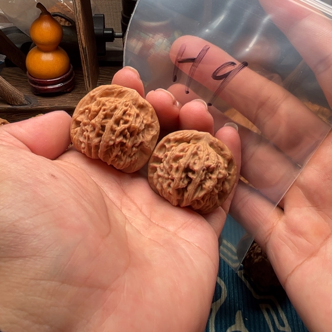 吊坠文玩核桃天地