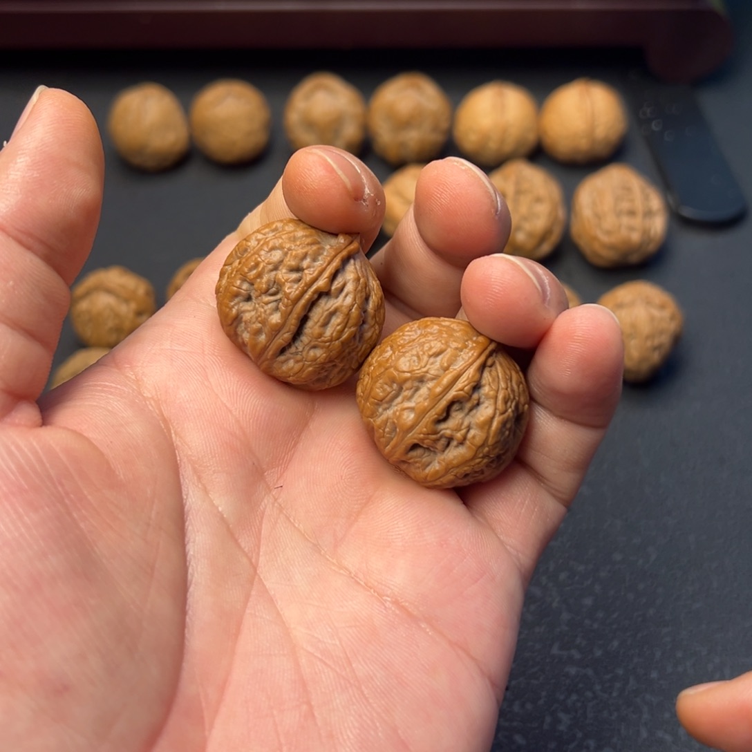 把件文玩核桃龙骨一道筋