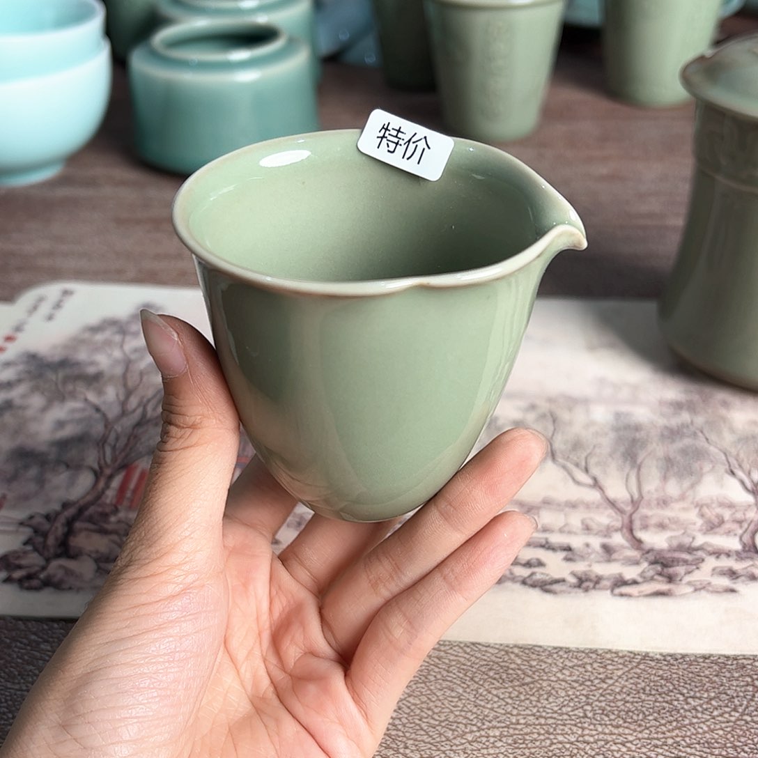 云间青瓷龙泉青瓷