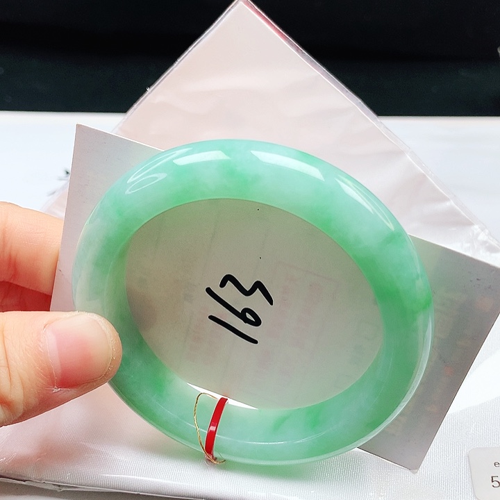 翡翠手镯未镶嵌55➕圈口