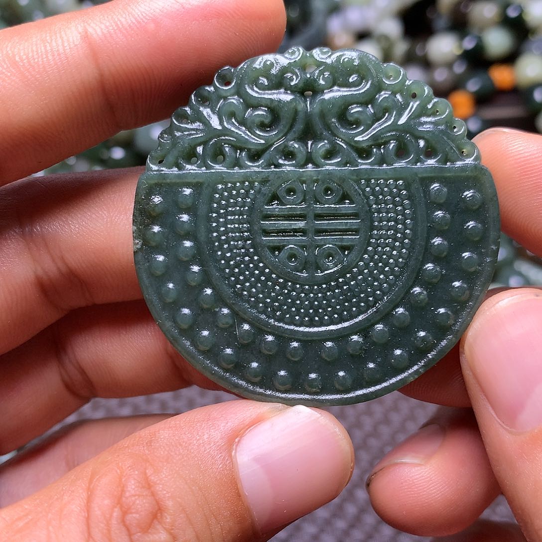 【闪购商品】和田玉未镶嵌颈饰