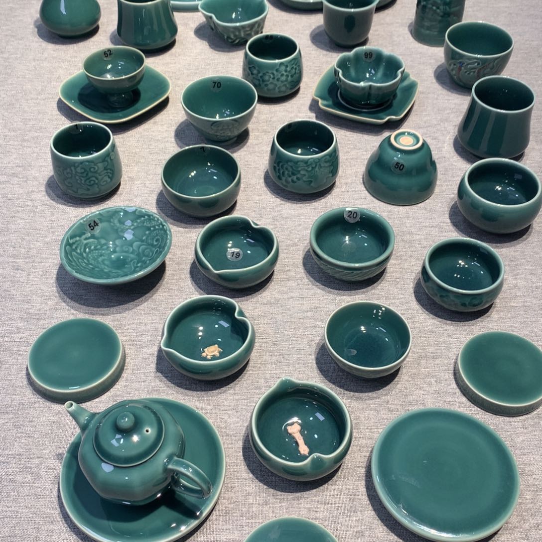 龙泉青瓷茶具一套