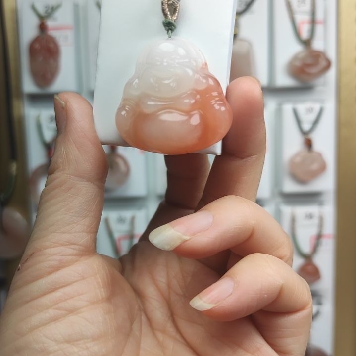 石英质玉颈饰未镶嵌桃花酿小佛