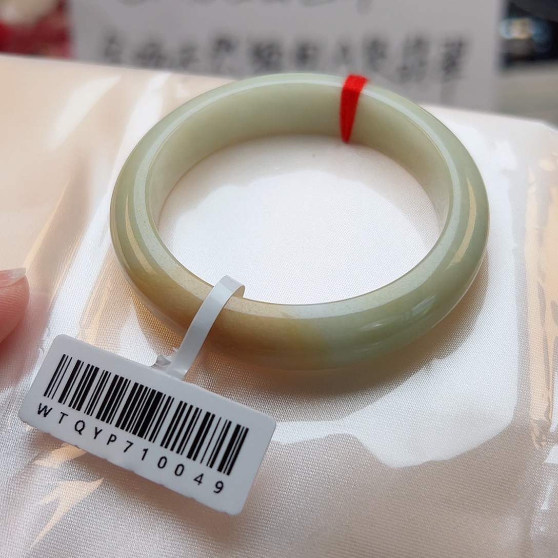 未镶嵌手镯翡翠51-0049