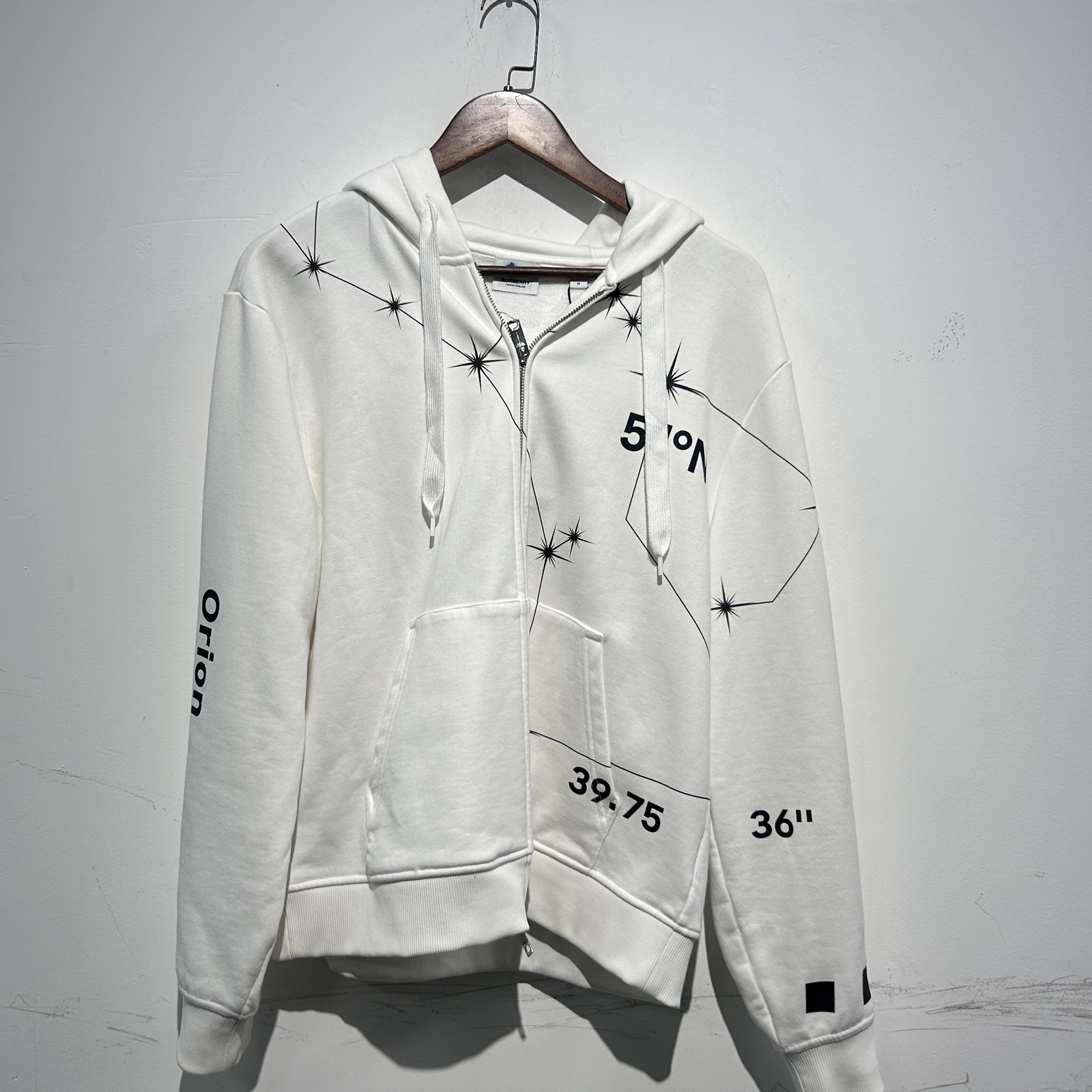 99新 BURBERRY/博柏利 bbr星座拉链外套 尺码：M