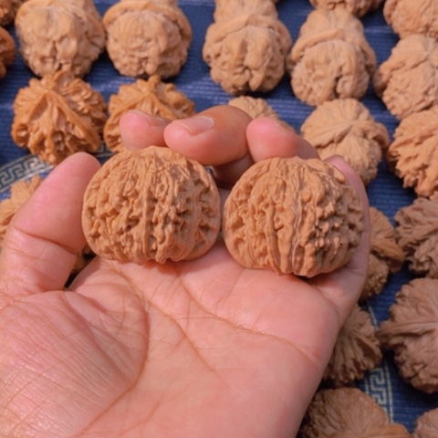 【闪购商品】吊坠文玩核桃四座楼41