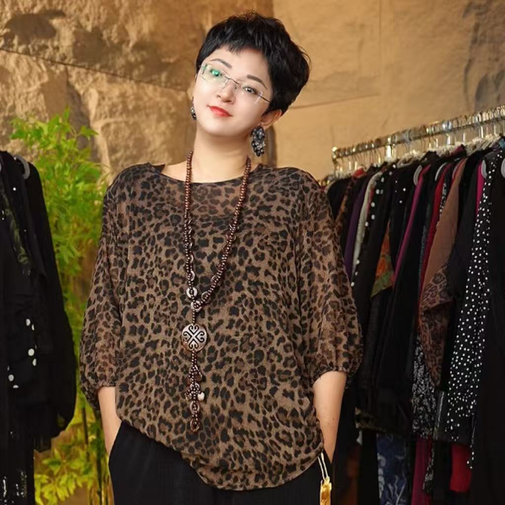 240/时尚潮流豹纹圆领设计T恤-F