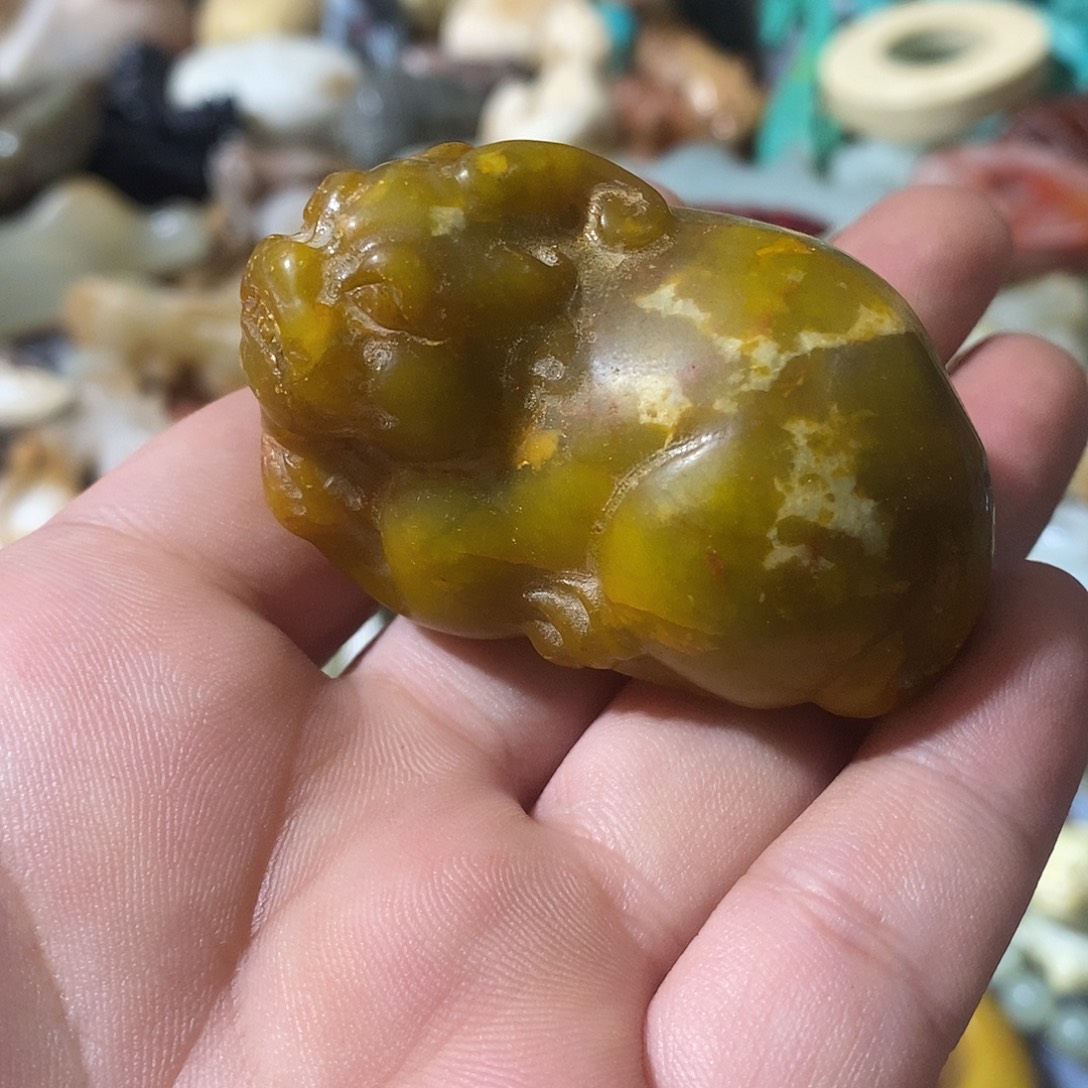 和田玉（糖玉）未镶嵌挂件