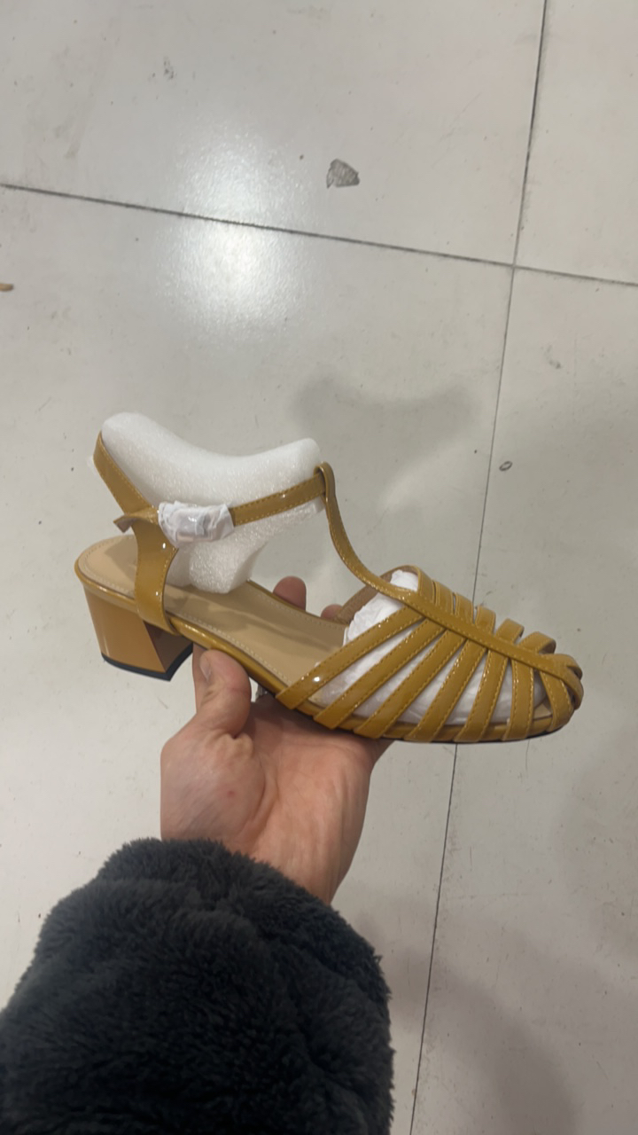 00009107百搭休闲凉单鞋